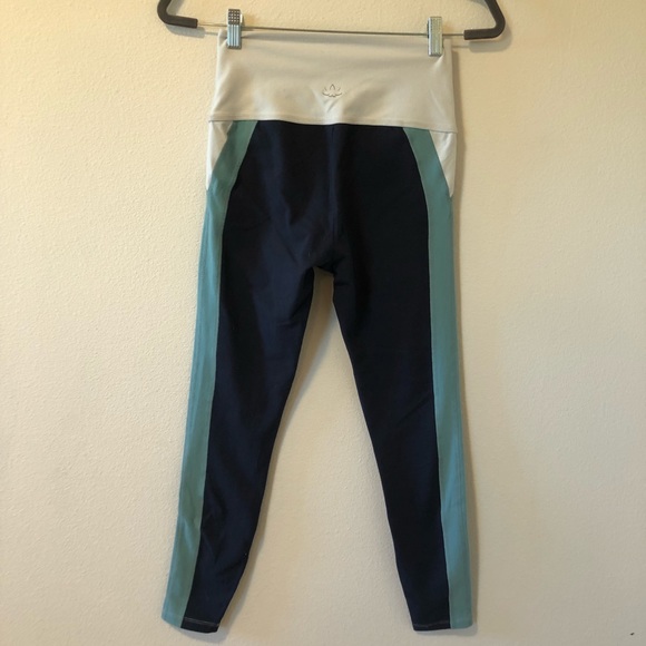Beyond Yoga True Colorblock High Waist 7/8 Legging - Picture 7 of 9